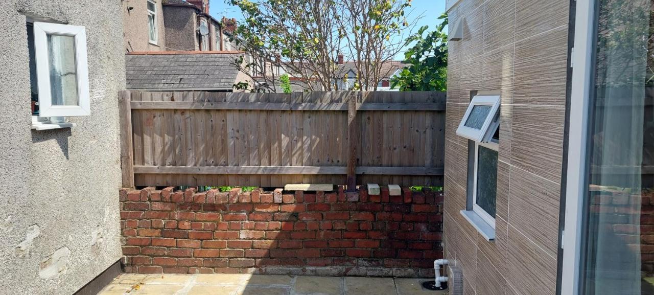 Homey Studio In Newport Perfect For Couples & Travelers Екстер'єр фото